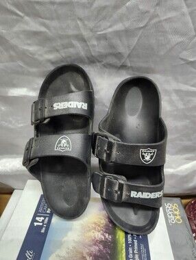 Raiders NFL sandals SZ Sm 5-6